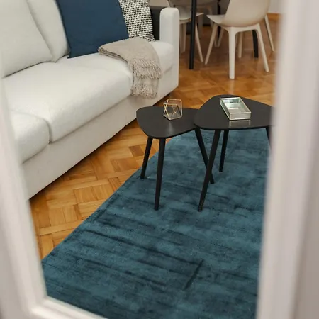 Апартаменты Airstay Vinohrady Прага