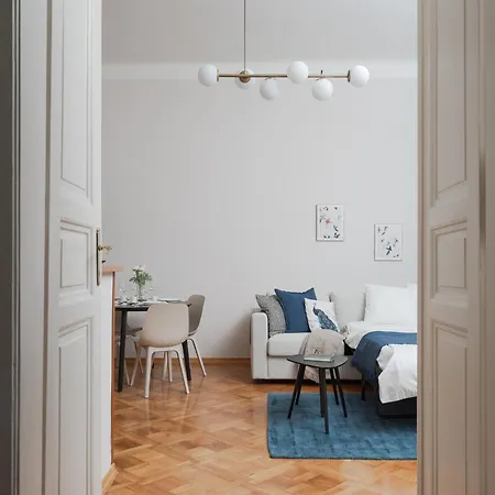 Airstay Vinohrady Appartement Praag