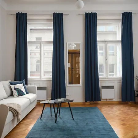 Airstay Vinohrady Praag